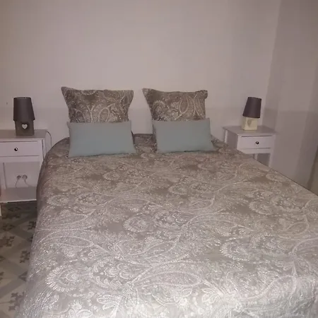 Appart' Cosy Beaucairois Διαμέρισμα Beaucaire (Gard)